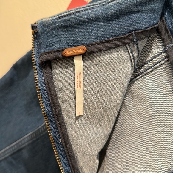 Free People Jean Skirt Size 6 - Picture 5 of 6